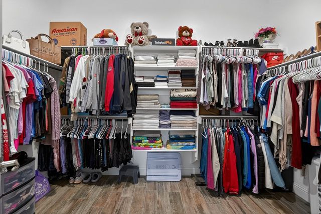 6 Los Cielos Ct, Odessa, TX 79765