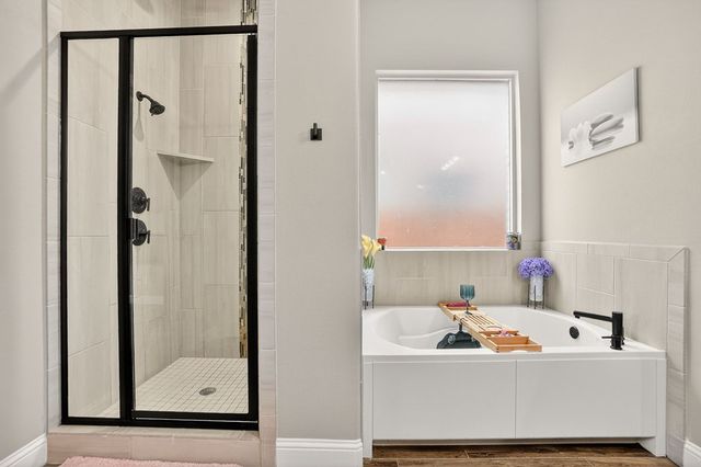 6 Los Cielos Ct, Odessa, TX 79765