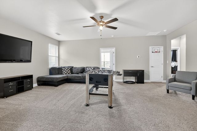 6 Los Cielos Ct, Odessa, TX 79765