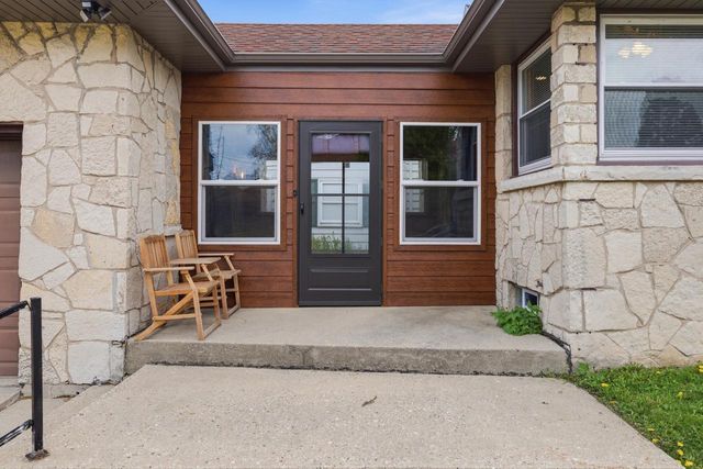 4500 Packard AVENUE, Cudahy, WI 53110