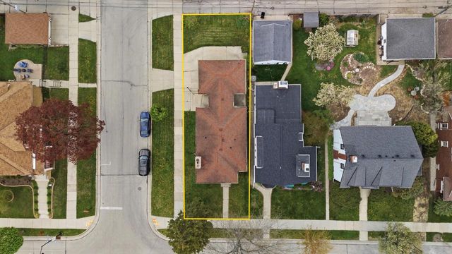 4500 Packard AVENUE, Cudahy, WI 53110
