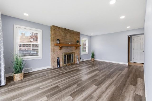 4500 Packard AVENUE, Cudahy, WI 53110