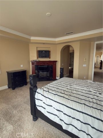 211 Chicago, Huntington Beach, CA 92648