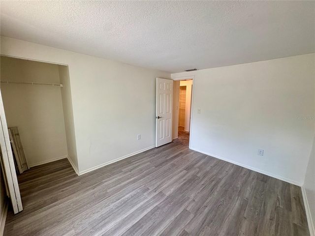 308 57TH AVENUE DRIVE E B, Bradenton, FL 34203