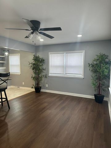 556 Gerry Street, Gary, IN 46406