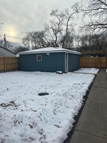 556 Gerry Street, Gary, IN 46406