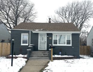 556 Gerry Street, Gary, IN 46406