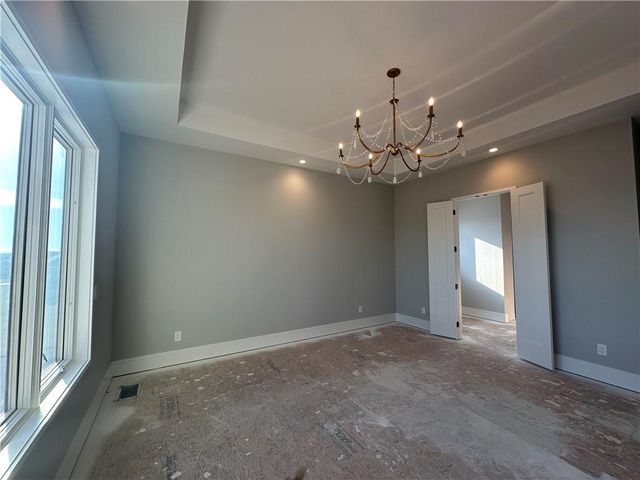 7535 NW Fawn Circle, Parkville, MO 64152