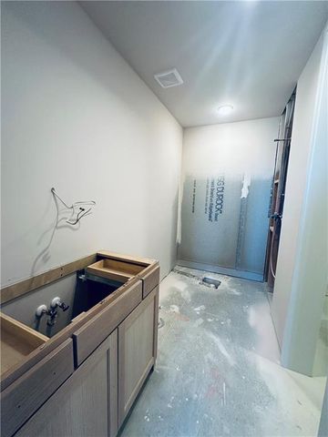 7535 NW Fawn Circle, Parkville, MO 64152