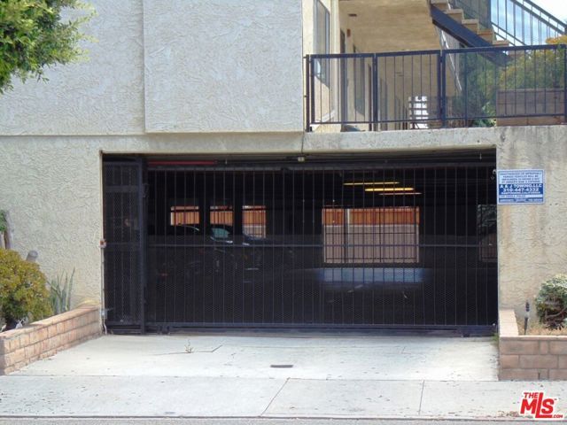 12100 Birch Avenue 22, Hawthorne, CA 90250
