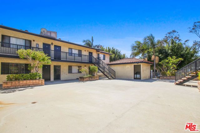 12100 Birch Avenue 22, Hawthorne, CA 90250