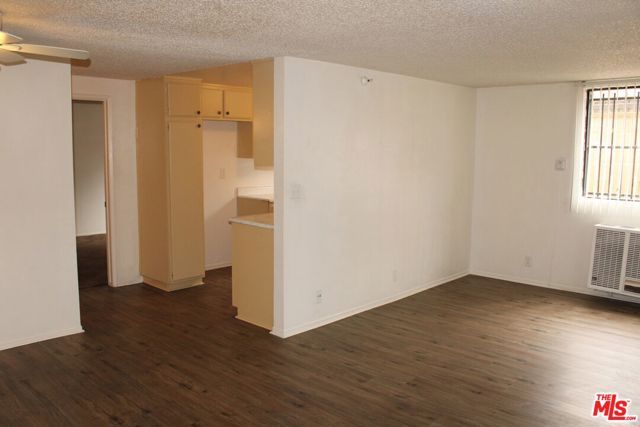 12100 Birch Avenue 22, Hawthorne, CA 90250