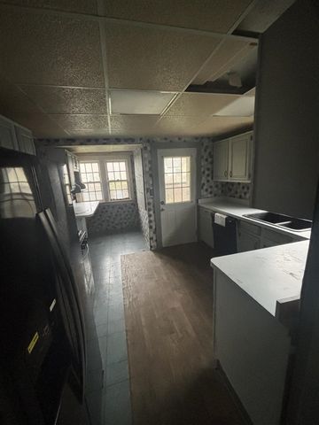 745 Durant Street, Lansing, MI 48915