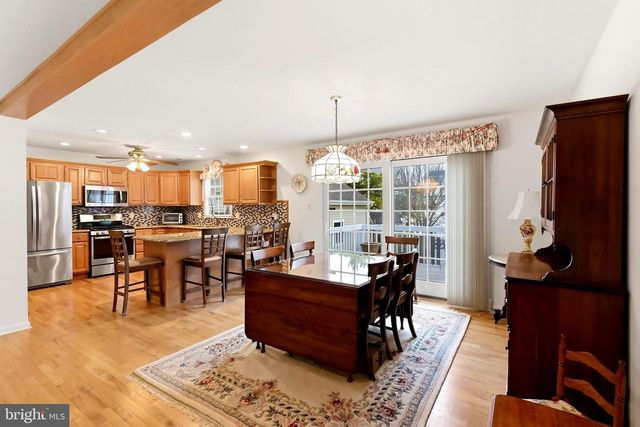 11 E 17TH ST, Long Beach, NJ 08008