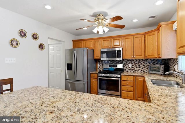 11 E 17TH ST, Long Beach, NJ 08008