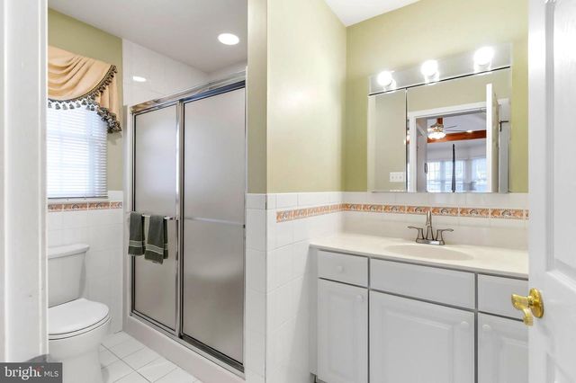 11 E 17TH ST, Long Beach, NJ 08008