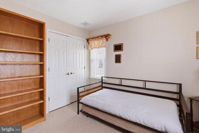 11 E 17TH ST, Long Beach, NJ 08008