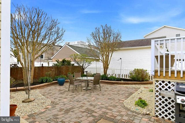 11 E 17TH ST, Long Beach, NJ 08008