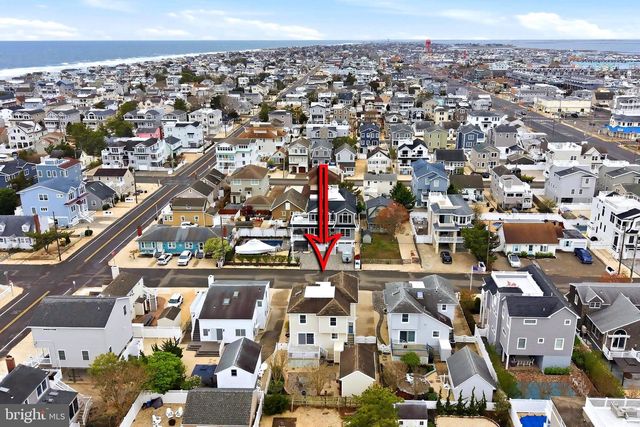 11 E 17TH ST, Long Beach, NJ 08008