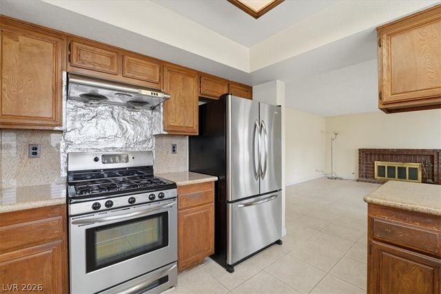 4752 Hackamore Drive, Las Vegas, NV 89103