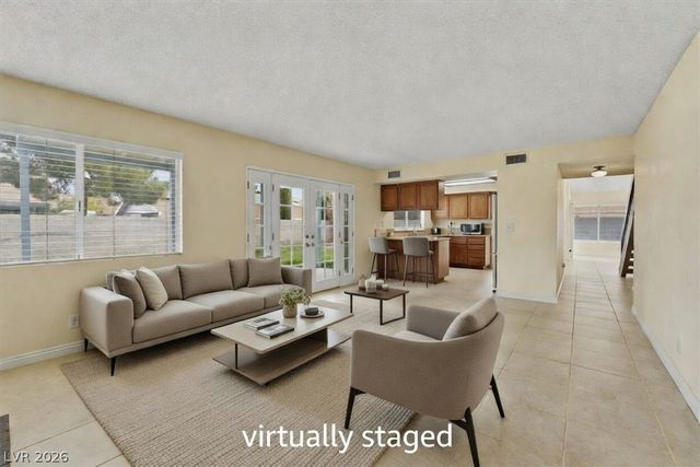 4752 Hackamore Drive, Las Vegas, NV 89103