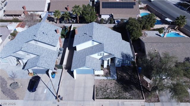 4752 Hackamore Drive, Las Vegas, NV 89103