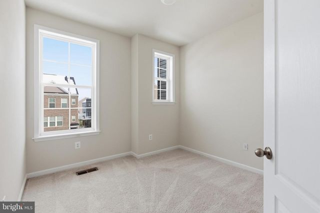 8909 BECKETT ST, Upper Marlboro, MD 20774