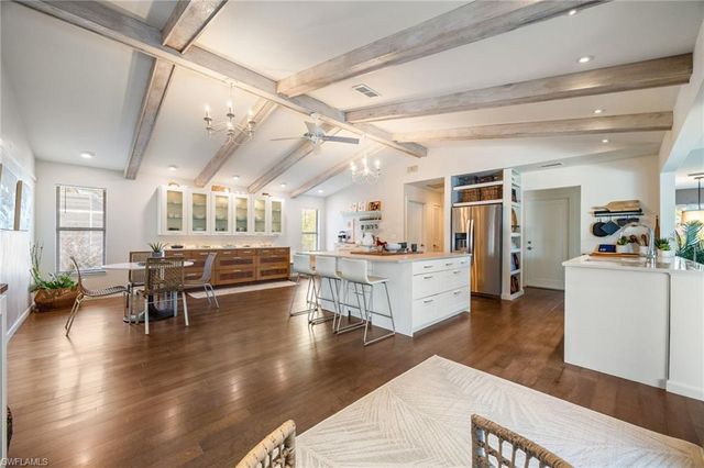 1216 SE 2nd ST, Cape Coral, FL 33990