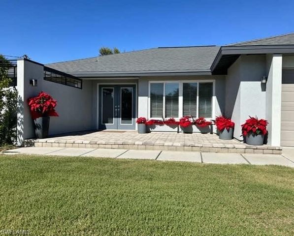 1216 SE 2nd ST, Cape Coral, FL 33990