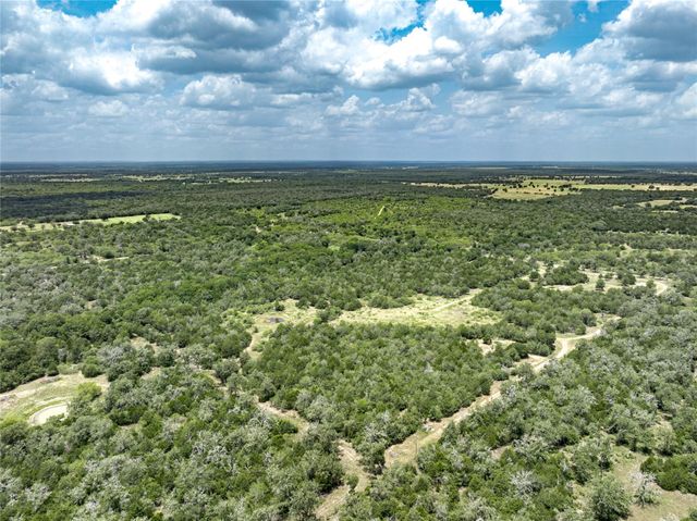5850 Brown Road, Flatonia, TX 78941