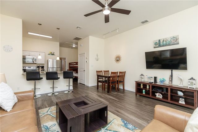 14904 Village Beach Dr, Corpus Christi, TX 78418