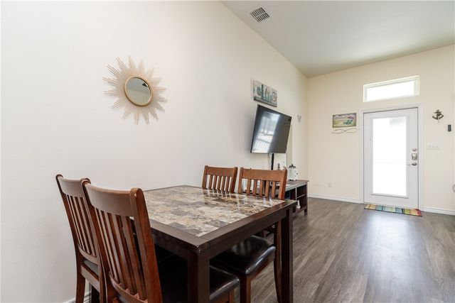 14904 Village Beach Dr, Corpus Christi, TX 78418