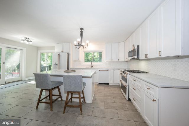 1551 WASHINGTON LN, Jenkintown, PA 19046