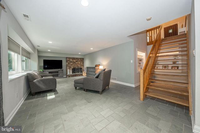 1551 WASHINGTON LN, Jenkintown, PA 19046