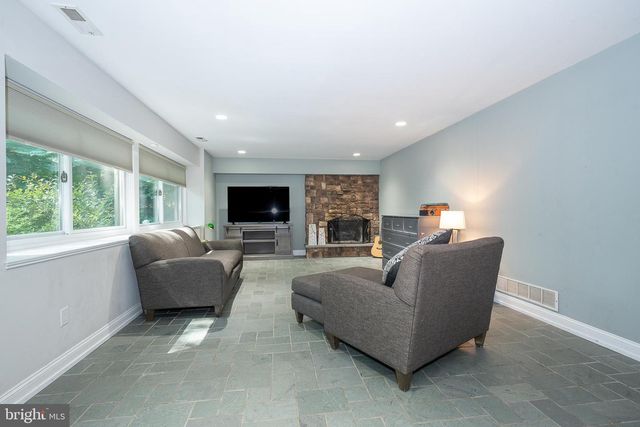 1551 WASHINGTON LN, Jenkintown, PA 19046