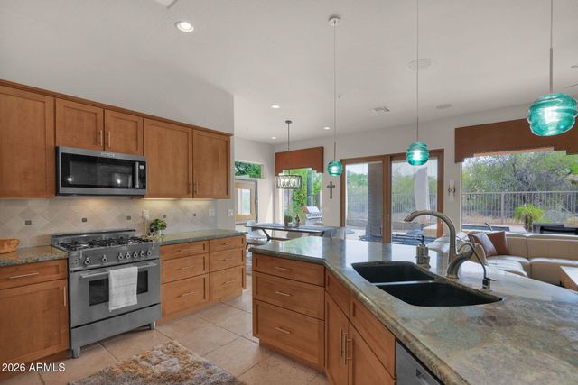 6781 E WHISPERING MESQUITE Trail, Scottsdale, AZ 85266