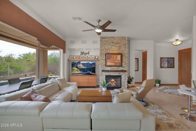 6781 E WHISPERING MESQUITE Trail, Scottsdale, AZ 85266