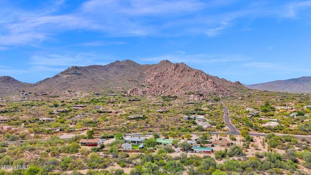 6781 E WHISPERING MESQUITE Trail, Scottsdale, AZ 85266