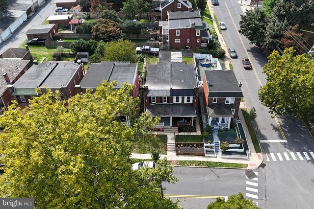 832 N RESERVOIR ST, Lancaster, PA 17602