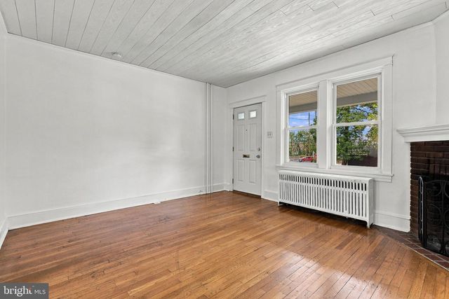 832 N RESERVOIR ST, Lancaster, PA 17602