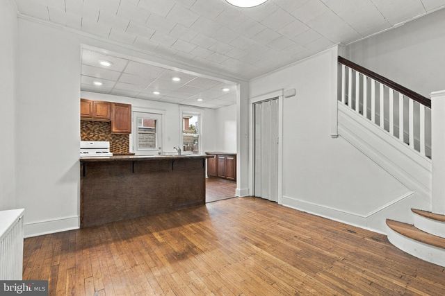 832 N RESERVOIR ST, Lancaster, PA 17602