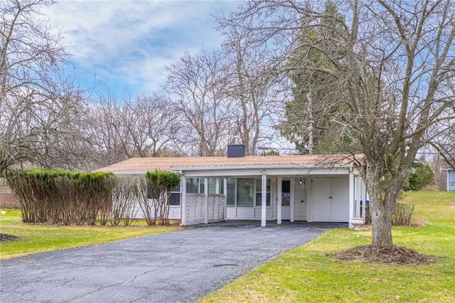 199 Castle Road, Henrietta, NY 14623