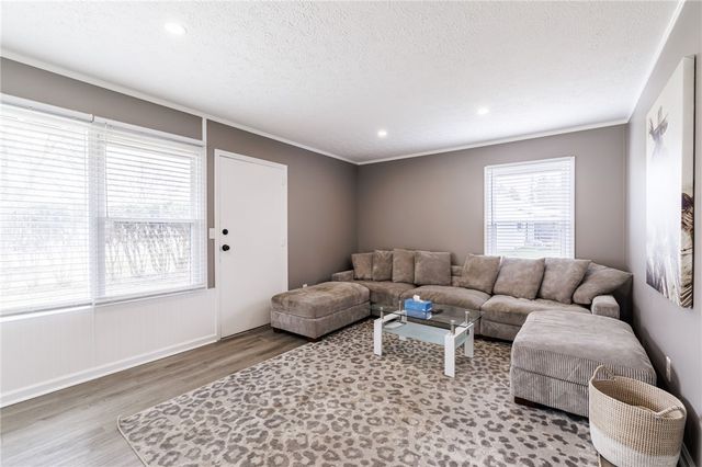 199 Castle Road, Henrietta, NY 14623