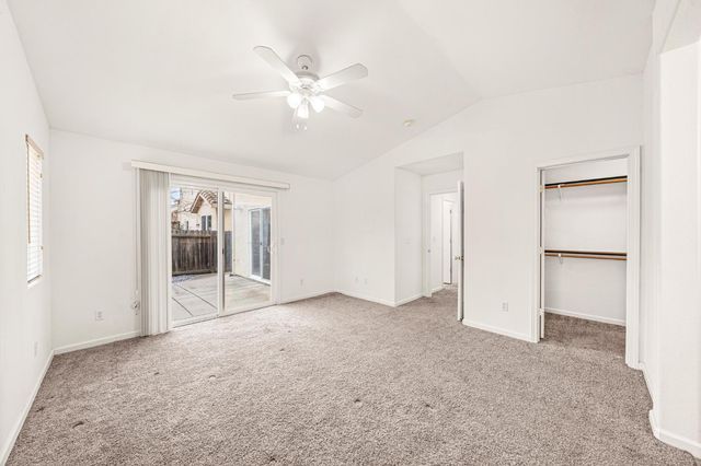 10071 Tuzza Ct, Elk Grove, CA 95757