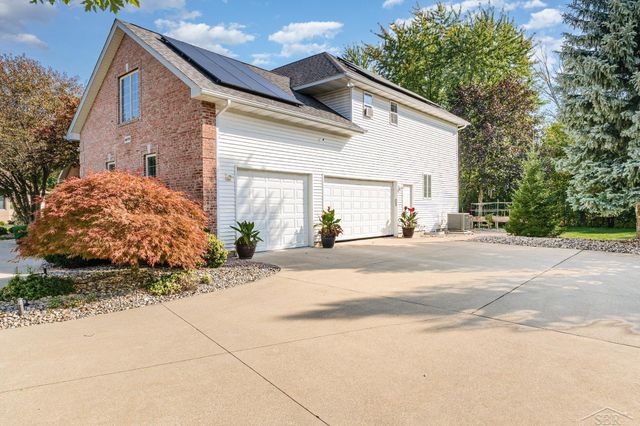 4270 Pebble Creek Court, Saginaw, MI 48603