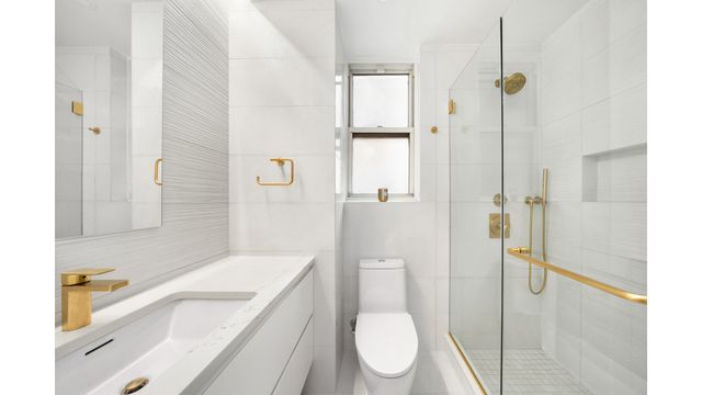 410 E 57TH Street 1CD, New York City, NY 10022