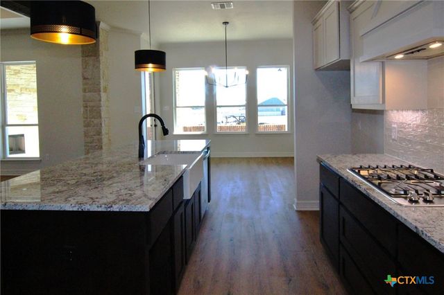 5034 Bella Charca Parkway, Nolanville, TX 76559