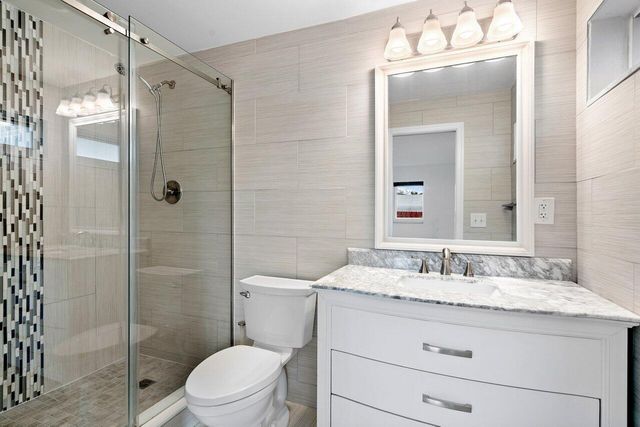 617 SE 8th Avenue, Deerfield Beach, FL 33441