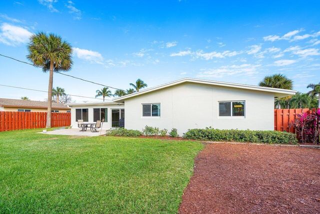 617 SE 8th Avenue, Deerfield Beach, FL 33441