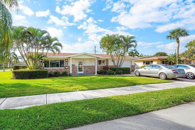 617 SE 8th Avenue, Deerfield Beach, FL 33441